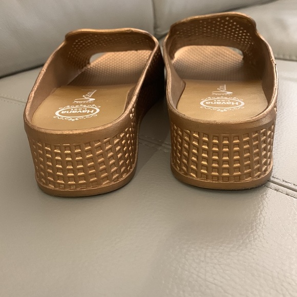 Jeffrey Campbell Havana Last Metallic Gold Slip On Sandals - Size 9 - Picture 6 of 6